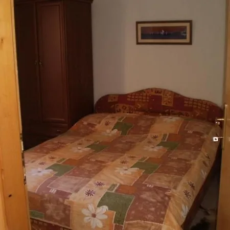 In With Air Conditioning, Wifi, Washing Machine 4990-1 Funtana