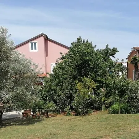 In With Air Conditioning, Wifi, Washing Machine 4990-1 * Funtana